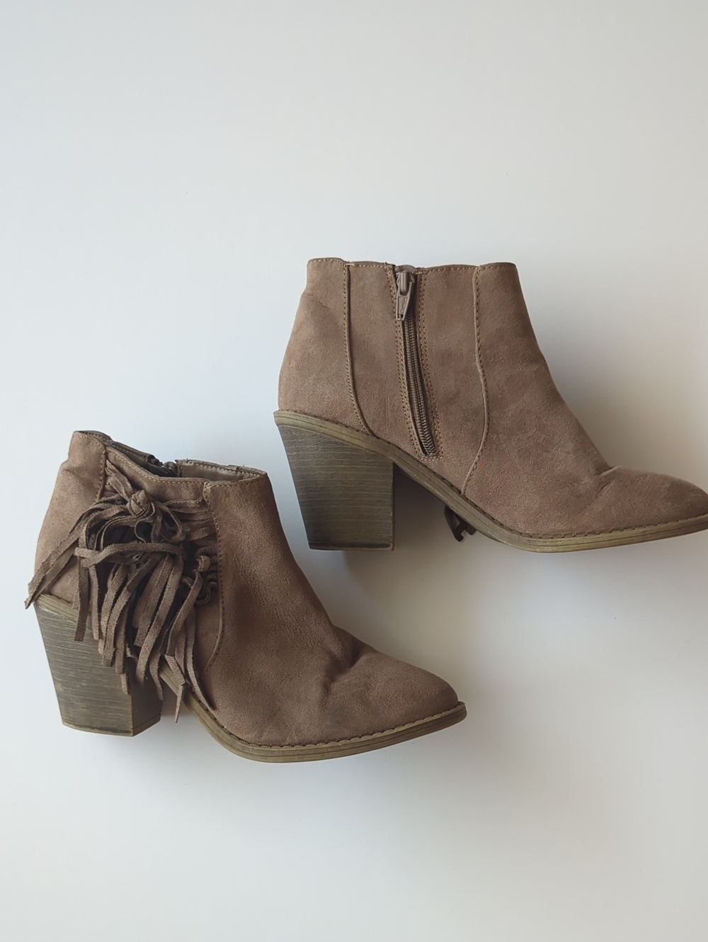 Fringe Suede Ankle Boots - Taupe Women's Size 10